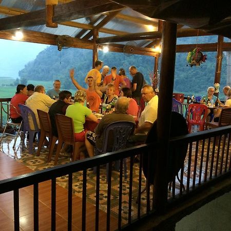 Hoang Nguyen Homestay Ba Be Buitenkant foto