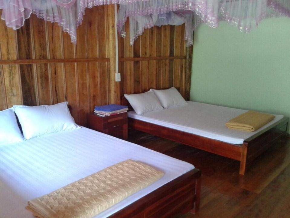 Hoang Nguyen Homestay Ba Be Buitenkant foto