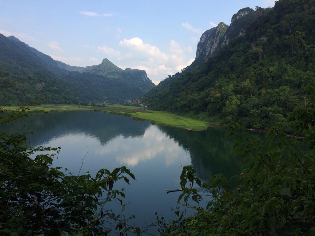 Hoang Nguyen Homestay Ba Be Buitenkant foto